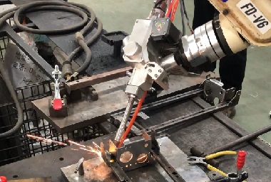 机用焊接激光器